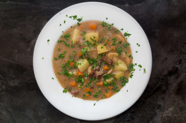 Vegan Rye Sourdough Soup: A Delicious Twist on a Slavic Classic