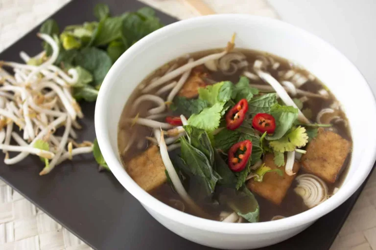 Vegetarian Pho: A Delicious and Flavorful Recipe
