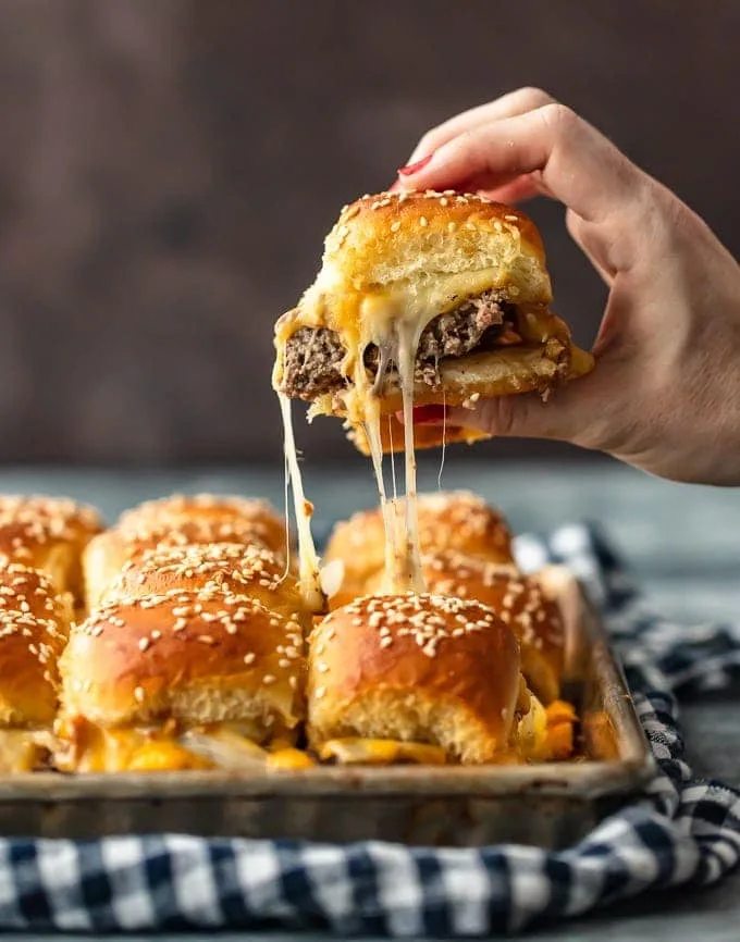 Delicious Cheeseburger Sliders for Easy Meals and Game Days
