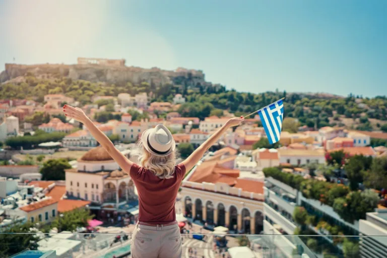Greece Continues to Attract Tourists Even After Summer Season