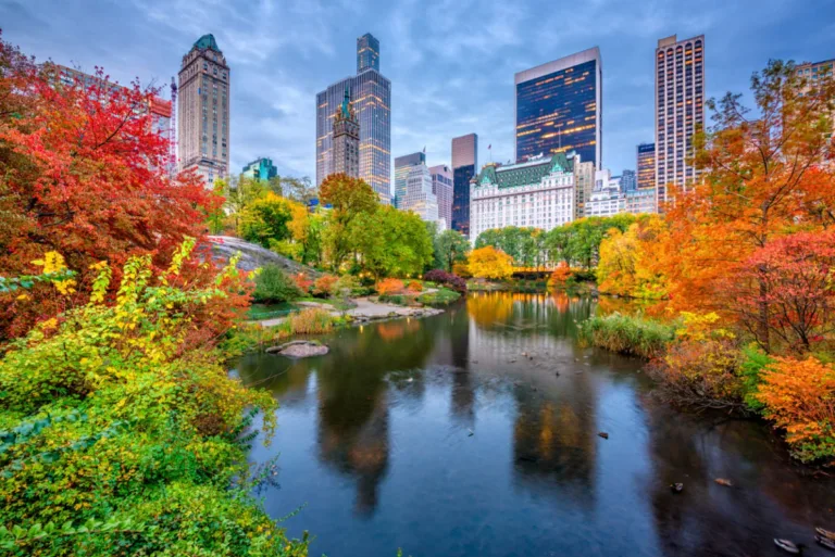Top Cities in the U.S. for Affordable Fall Getaways