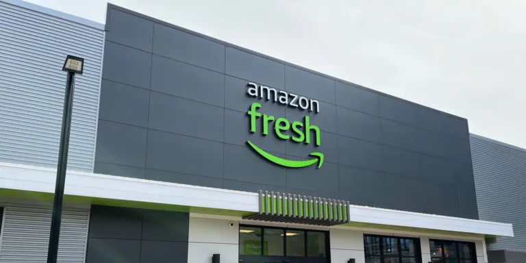 Amazon Fresh: A Hybrid Grocery Store for All Your Needs
