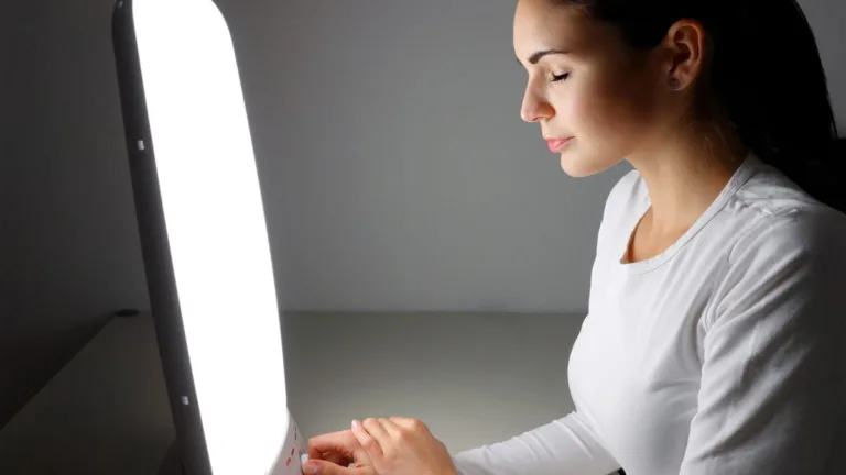 Boost Your Mood and Combat Seasonal Affective Disorder with Light Therapy