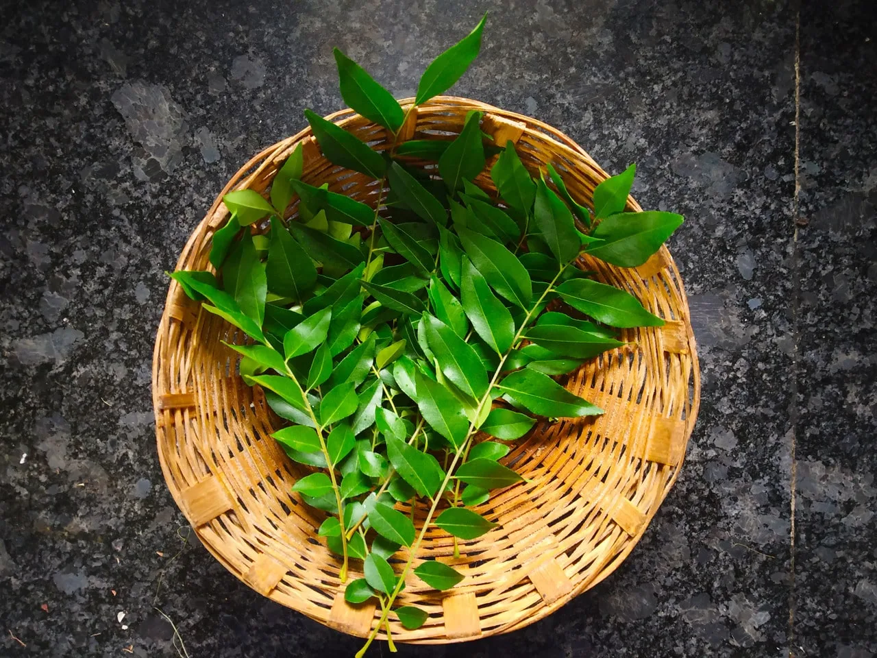 The Remarkable Health Benefits of Curry Leaves