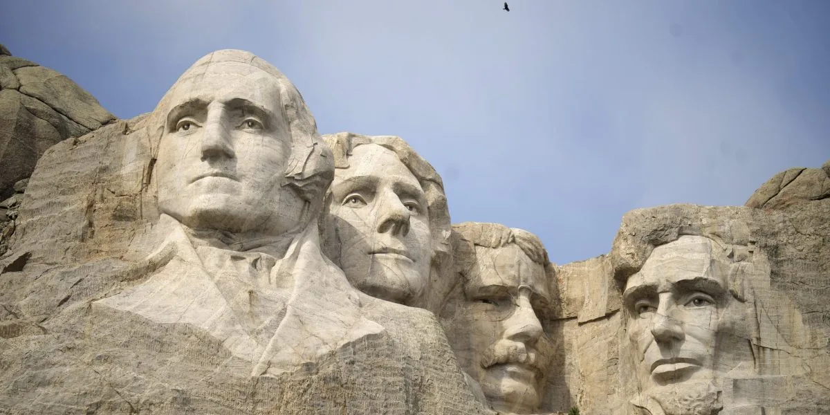 New Regulations Limit Air Tours over Mount Rushmore and Other National Monuments